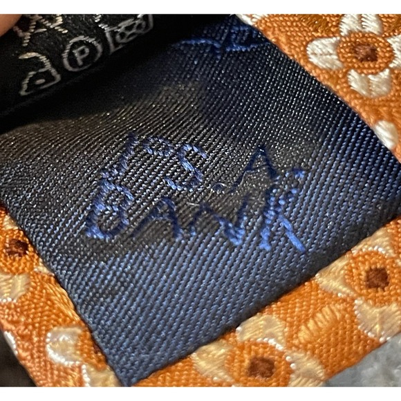 Jos. A. Bank 100% Silk Floral Tie Mens Orange Beige Classic Made In Italy 4x58" - Picture 4 of 7